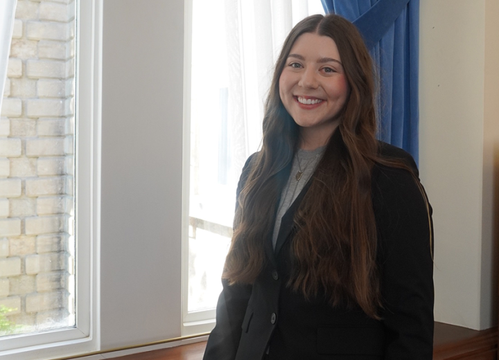 Photo of Externship student, Dionne